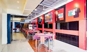 Dining - Fabhotel Ranjanas (Paud)