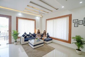 Sittområde i lobbyn