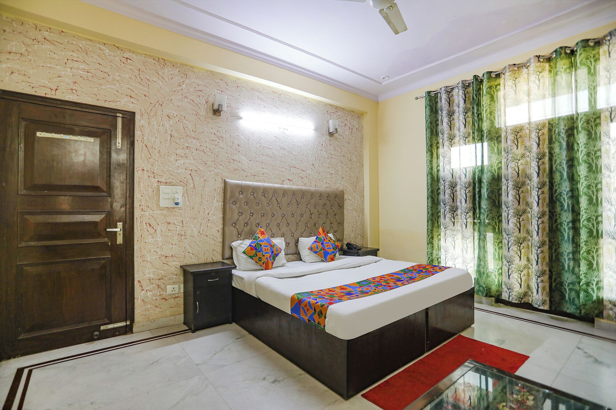 Egyptian cotton sheets, premium bedding, in-room safe, soundproofing