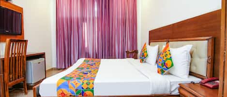 Deluxe Room | Egyptian cotton sheets, premium bedding, in-room safe, free WiFi