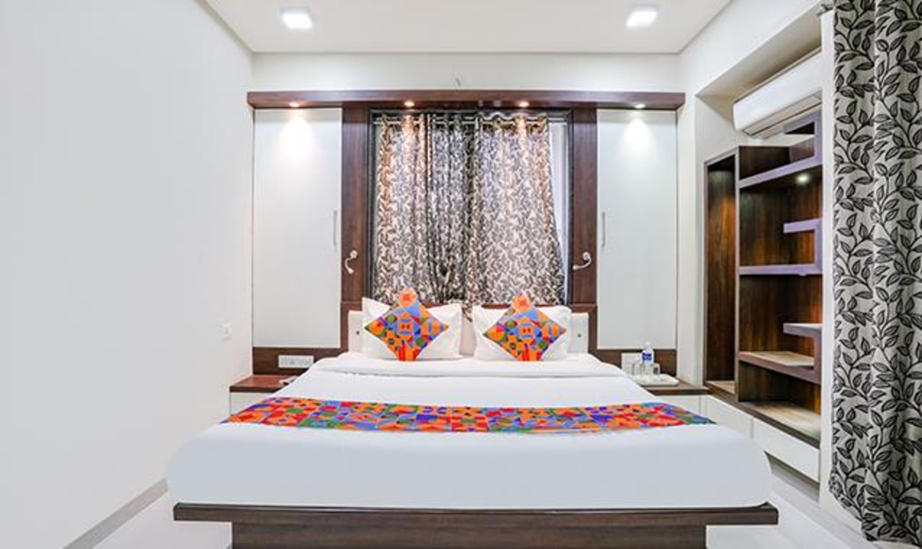 Fabhotel Rudra Residency
