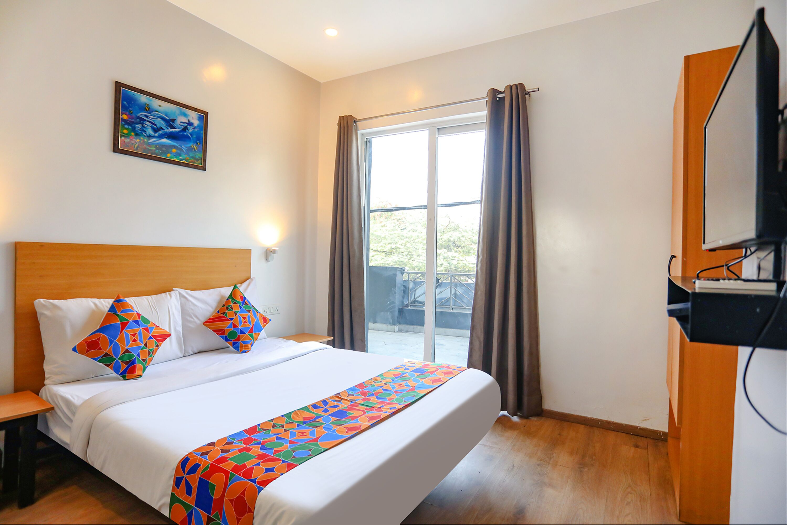 FabExpress F9 Britannia Chowk