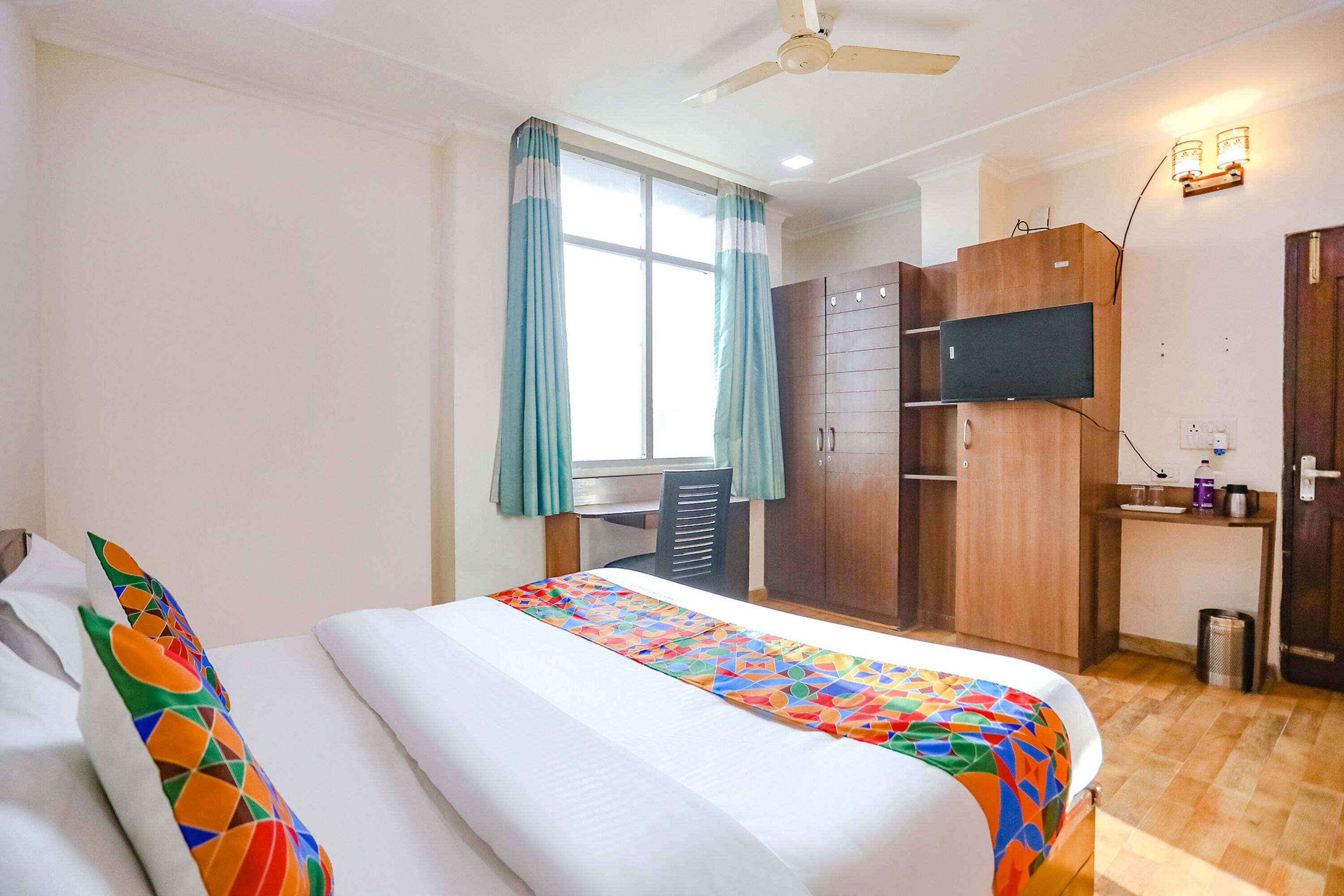 FabHotel Hexa Ghaziabad