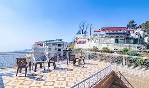 Terrace/patio - Kalsia Home Stay (Mussoorie)