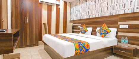 Premium Room | Egyptian cotton sheets, premium bedding, in-room safe, free WiFi