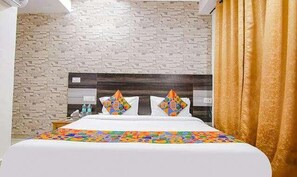 Deluxe Room | Egyptian cotton sheets, premium bedding, in-room safe, free WiFi - FabHotel Welcome Residency (Dera Bassi)
