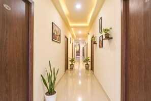 Lobby - Via Airport Stay Inn (Hyderabad)