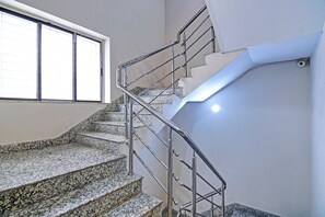 Lobby - Fabhotel Dak Plaza (Barasat)