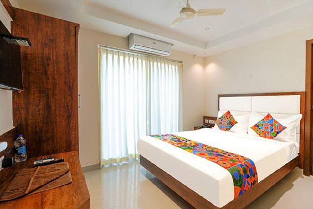 Fabhotel Phoenix Brookfield