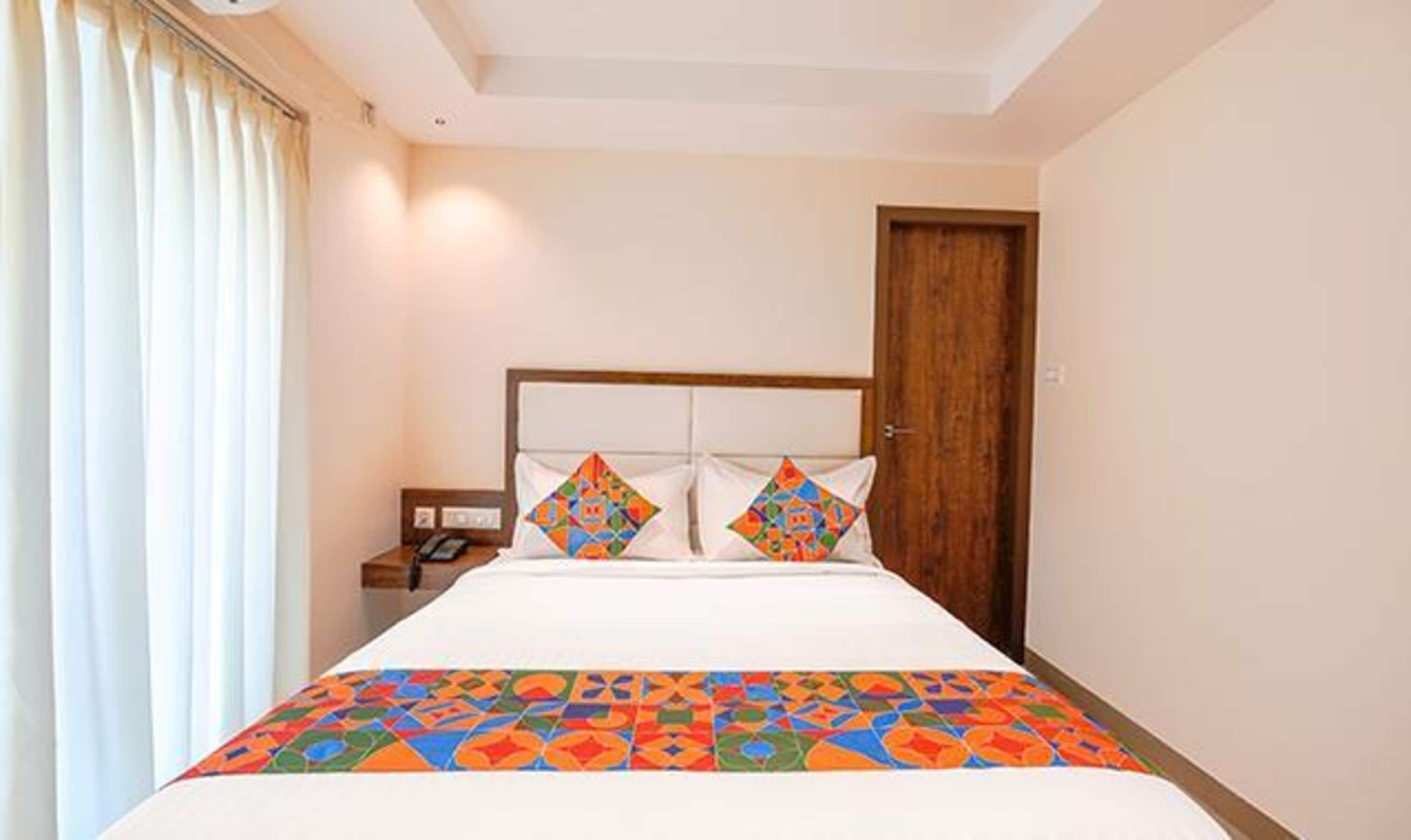 Deluxe Room | Egyptian cotton sheets, premium bedding, in-room safe, free WiFi