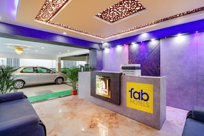 Reception - Fabhotel Green Park Residency (Bengaluru)