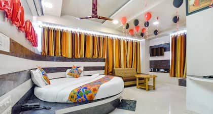 Fabhotel Apollo