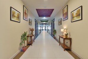 Lobby - Fabhotel Apollo (Ahmedabad)