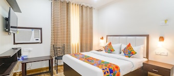 Fabhotel Shyam Inn