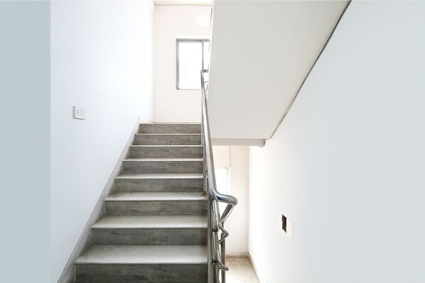 Lobby - Fabhotel Silverkey (Barasat)