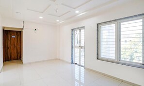 Lobby - Fabhotel Omkar Executive (Pune)