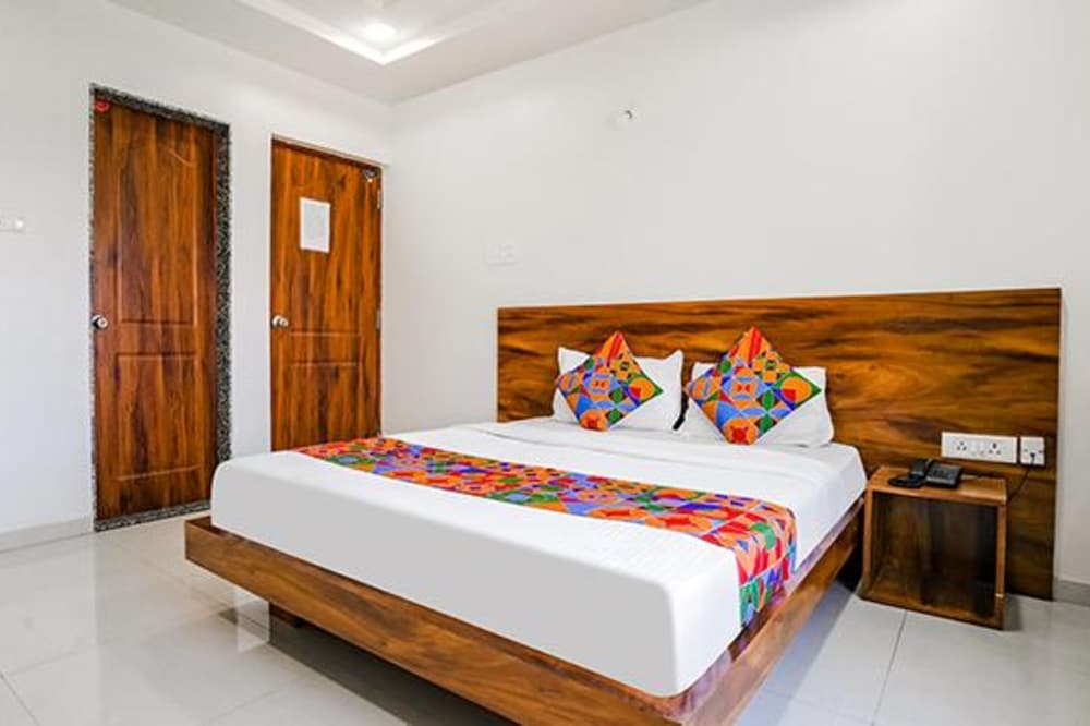 Fabhotel Omkar Executive