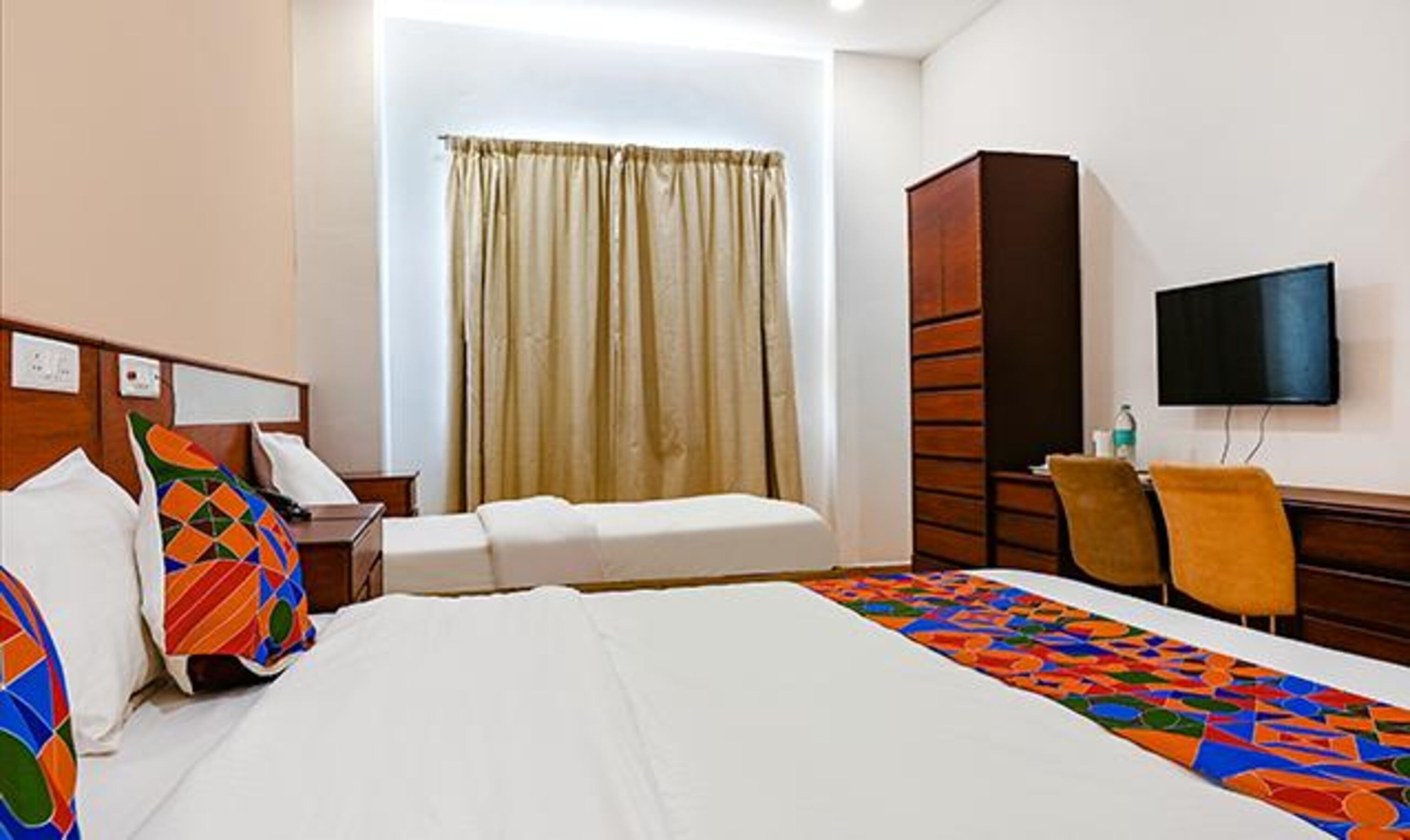 Fabhotel Shubh Shaleen Springs