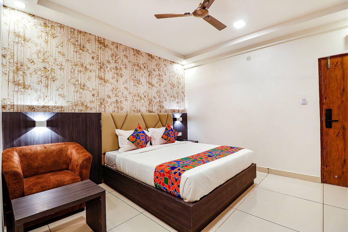 Habitación Deluxe | Sábanas de algodón egipcio, ropa de cama de alta calidad, caja fuerte