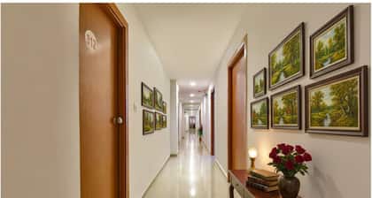 FabHotel Green Park - Nr. Geeta Mandir