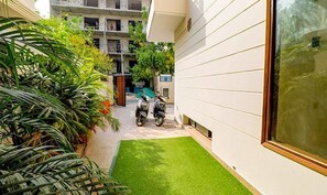 Interior entrance - Fabhotel Imperial Inn (Gurugram)