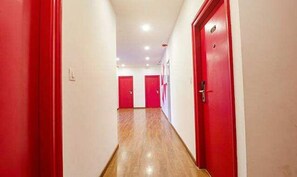 Lobby - FabExpress Room Stories (Bengaluru)