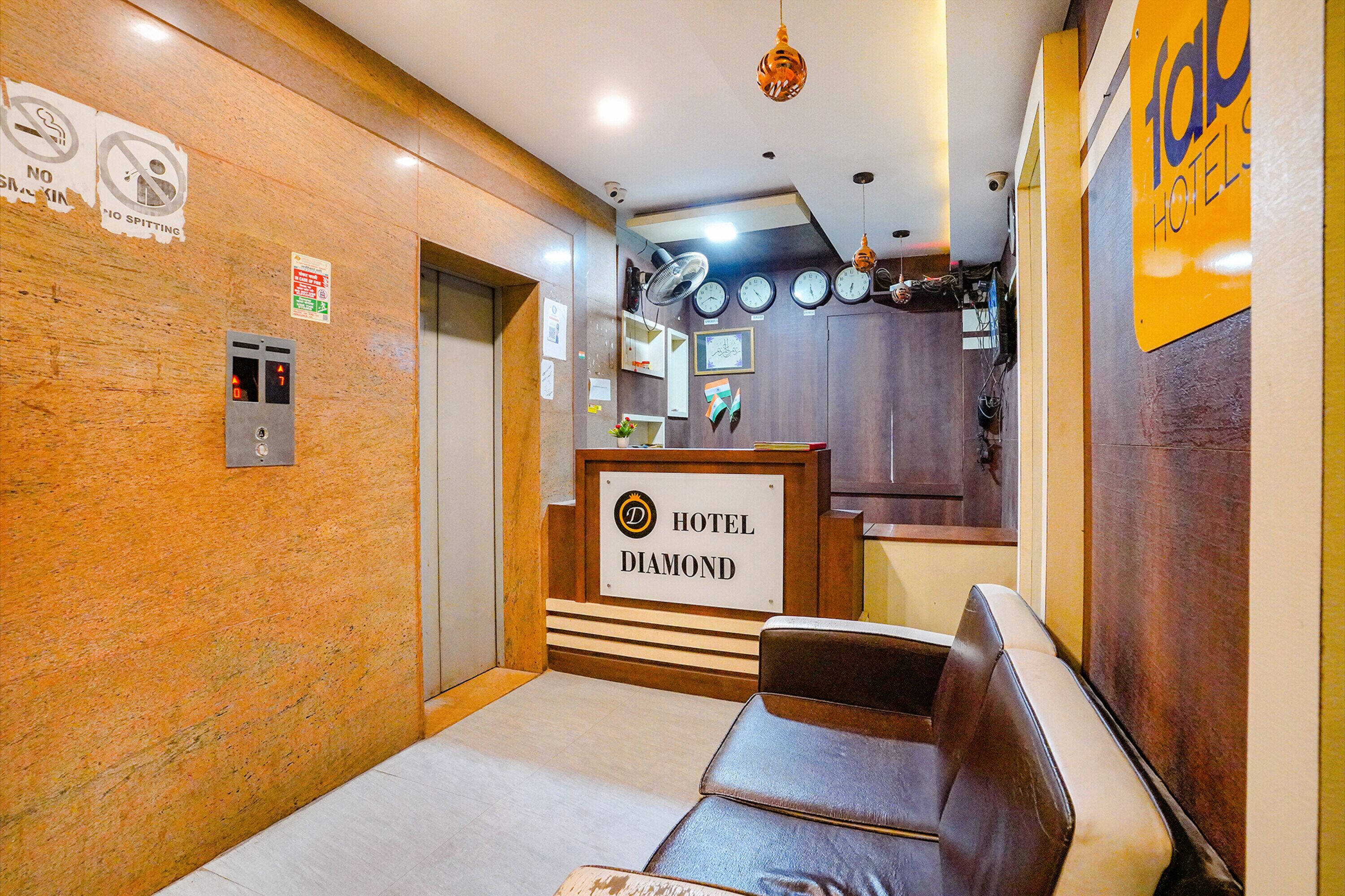 ロビー応接スペース