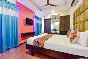 Egyptian cotton sheets, premium bedding, in-room safe, soundproofing - FabHotel Teliko Silver (Vadodara)