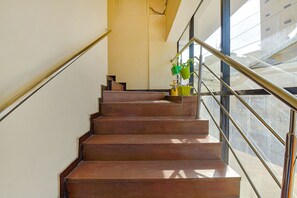 Lobby - FabHotel Teliko Silver (Vadodara)