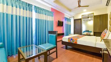 Egyptian cotton sheets, premium bedding, in-room safe, soundproofing