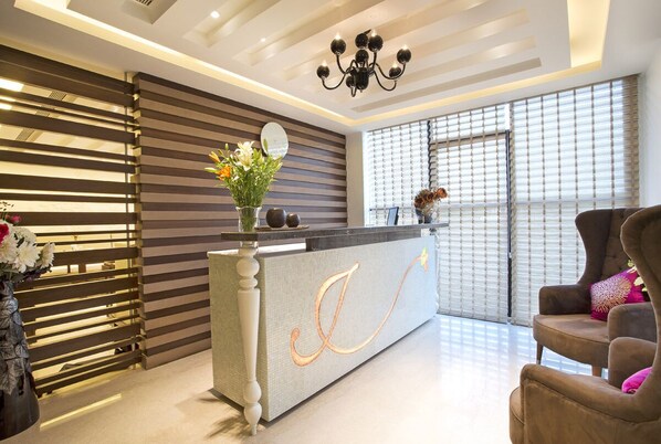 Reception - Jasmine Boutique Hotel (New Delhi)