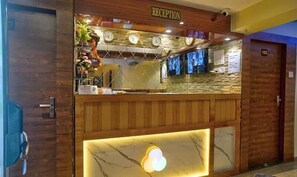 Reception - FabHotel Saineel I (Mumbai)