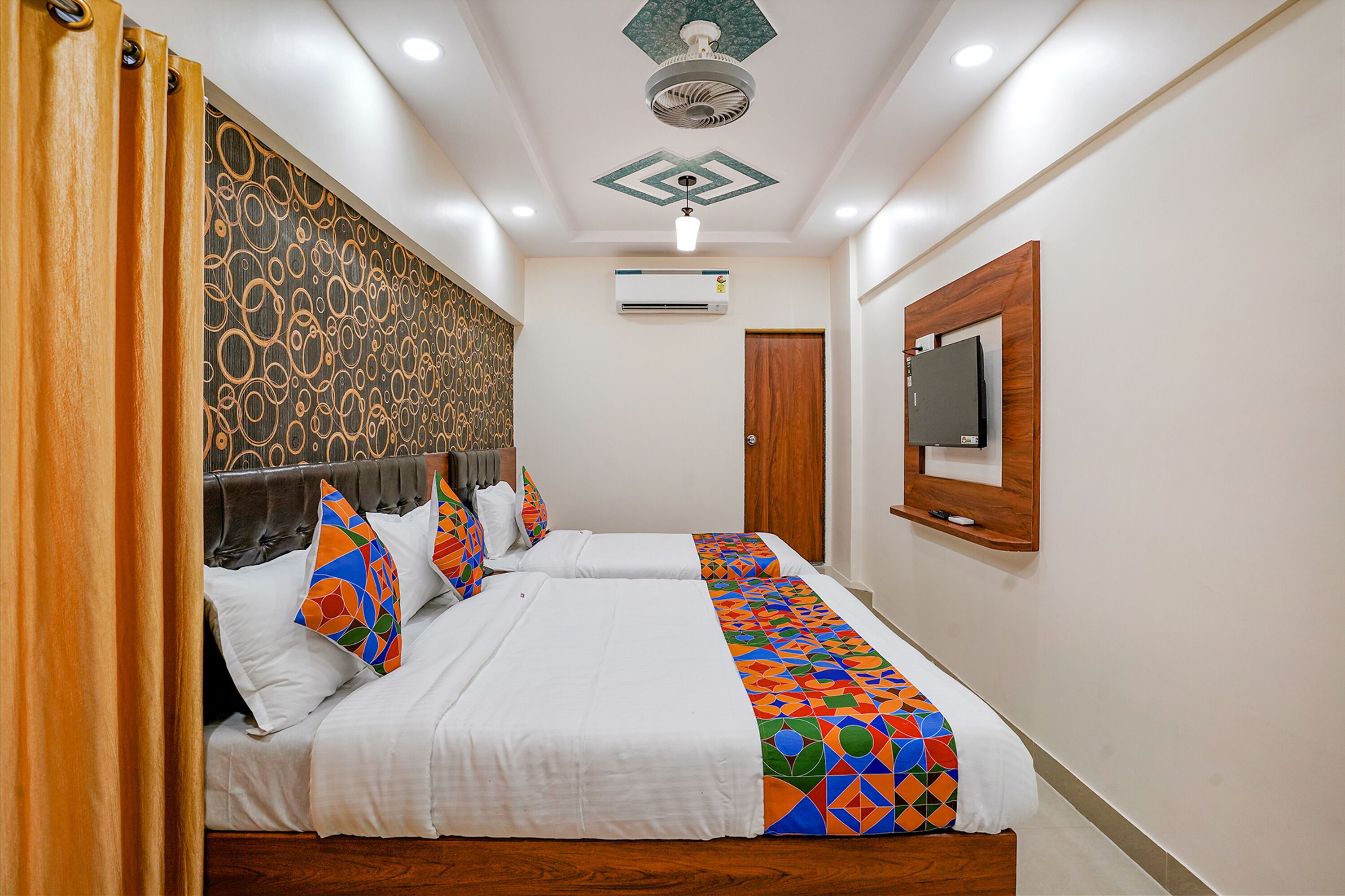 埃及棉床单、高档床上用品、免费 WiFi、床单