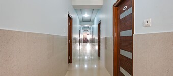 Fabhotel Whitefield Suites
