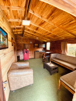 Smart TV - Quaint 1-bedroom cabin in Suesca with stunning views (Suesca)