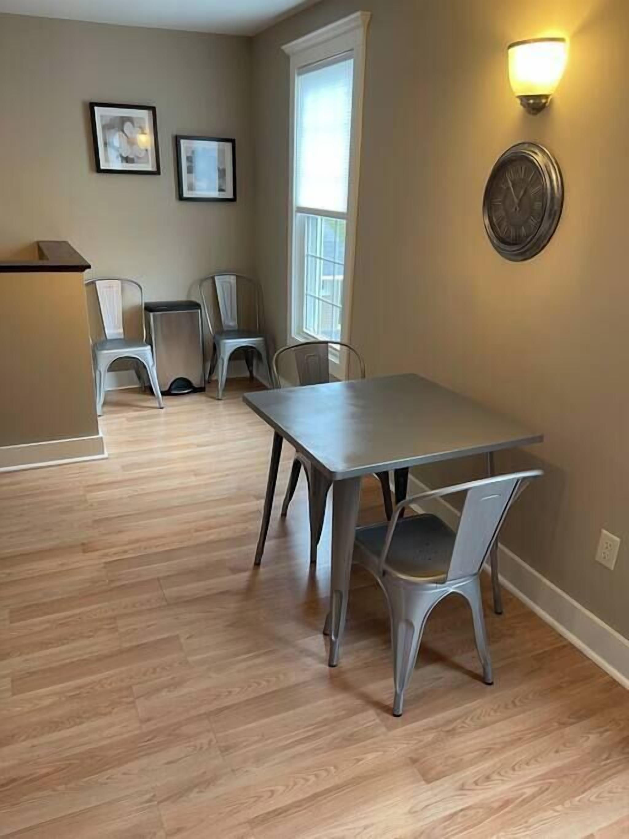 Beautiful 3 Bed Loft in Skaneateles
