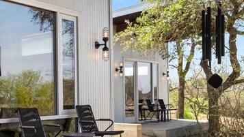 House | Terrace/patio