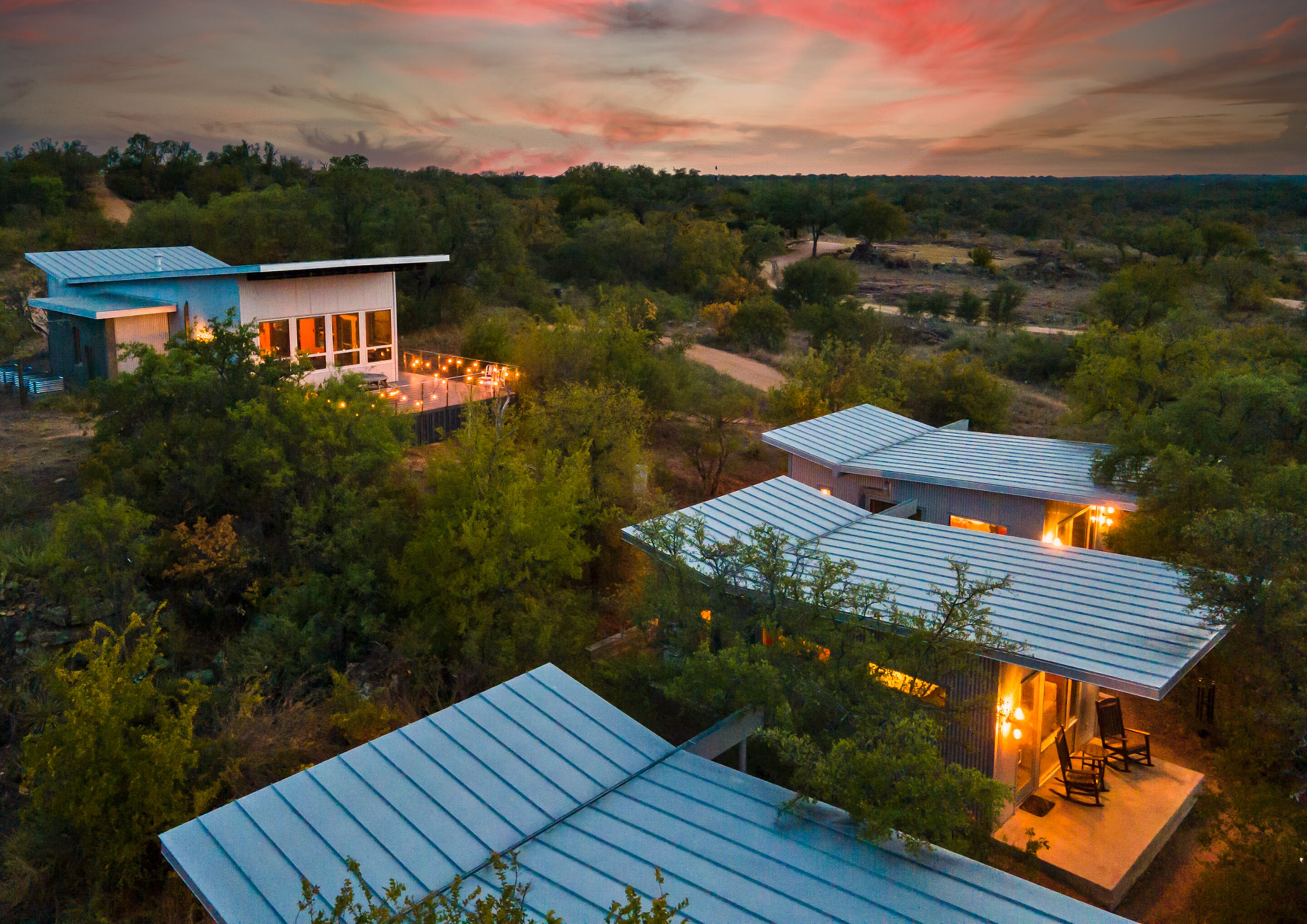 Lazo House - A Riverfront Retreat