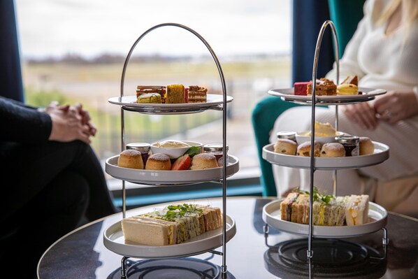 Restaurant - The Landing Hotel (Westerham)