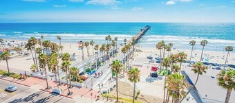 Oceanside Getaway. 1.5 mi to beach & 7 mi to Legoland!