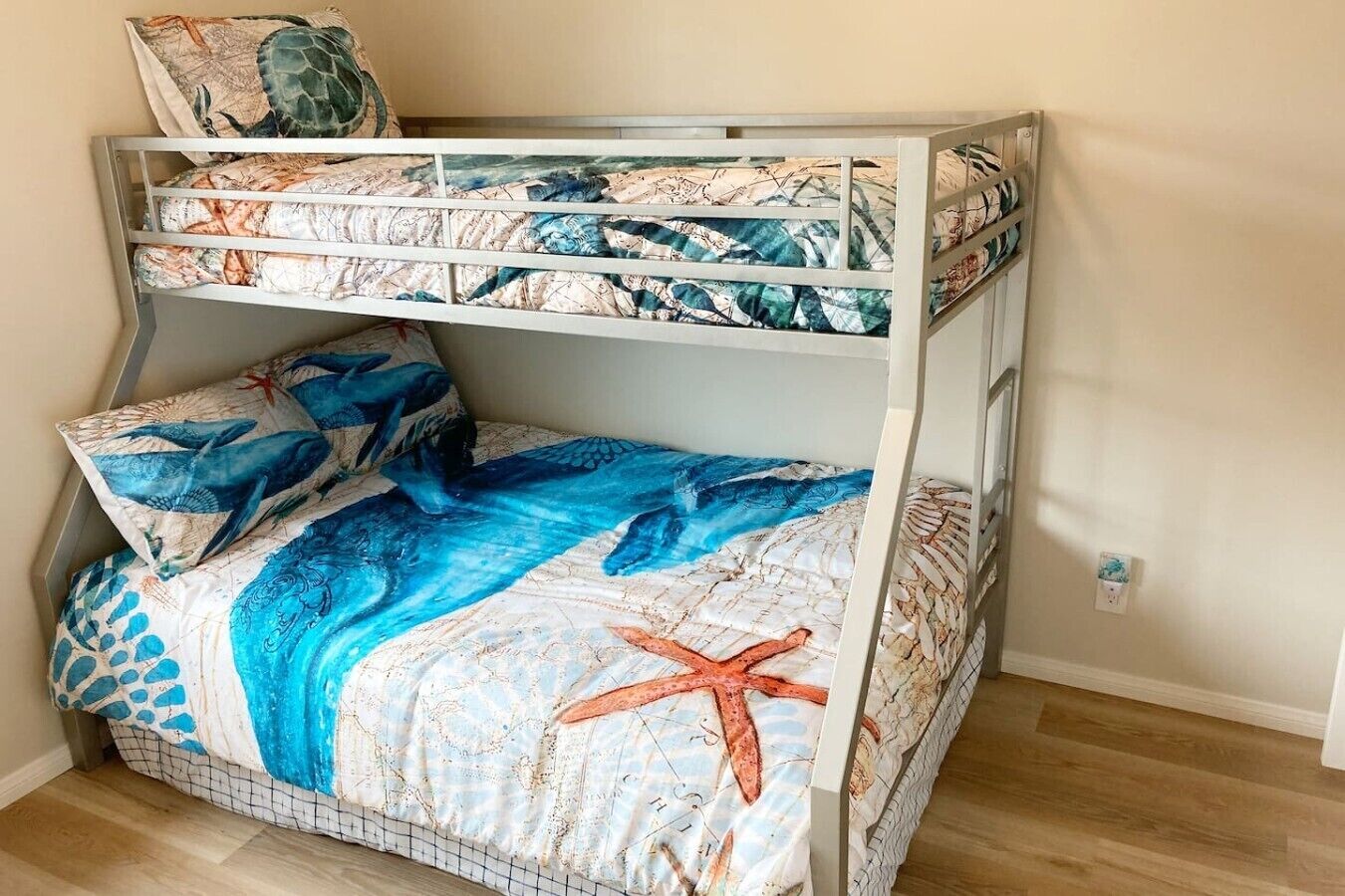 Desk, iron/ironing board, travel crib, WiFi