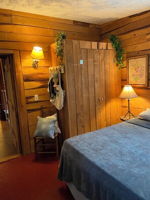 4 Schlafzimmer, Bügeleisen/Bügelbrett, kostenloses WLAN, Bettwäsche