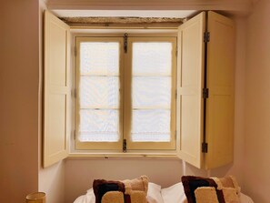 1 habitación, internet y ropa de cama 