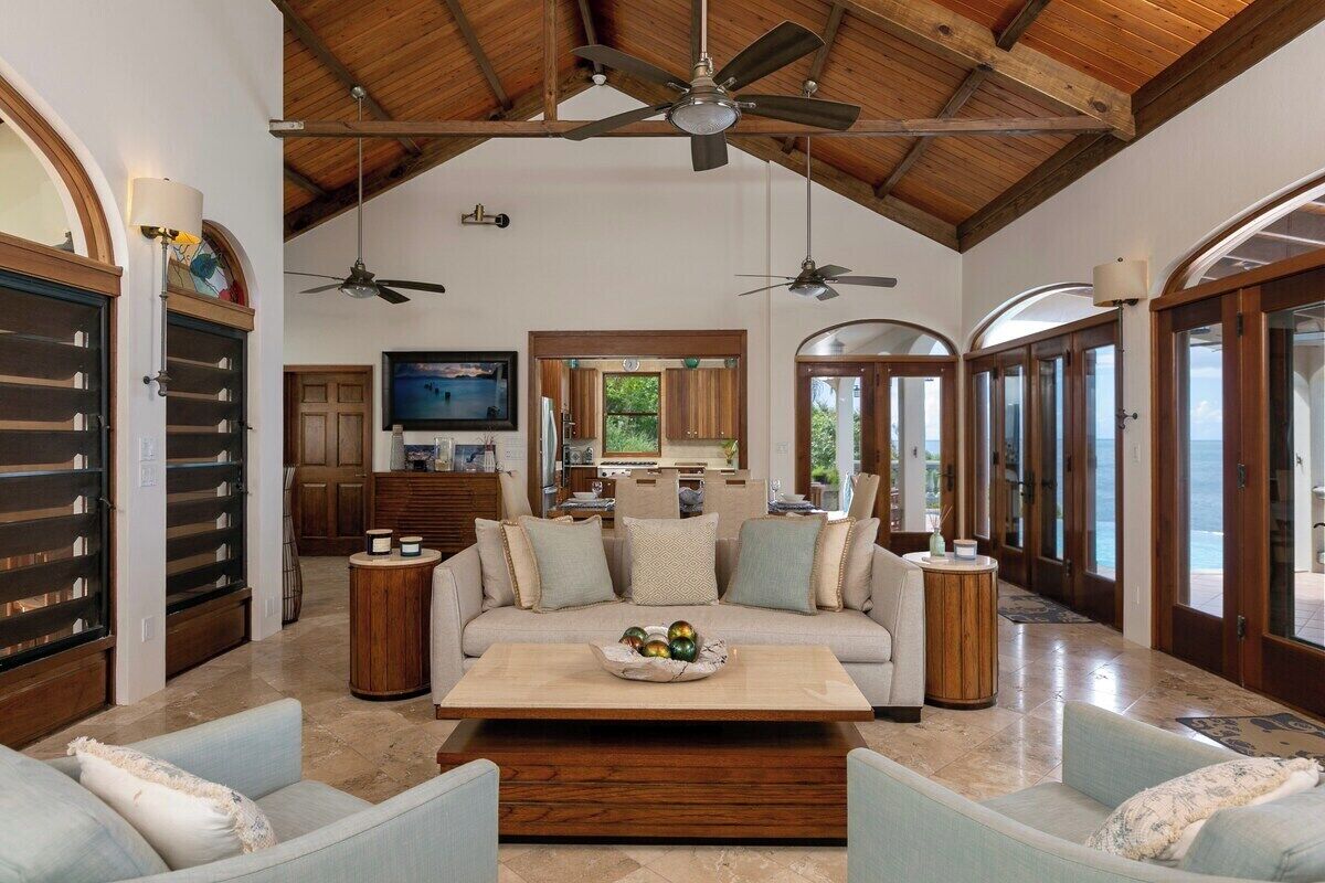 Smart-tv och en stereo