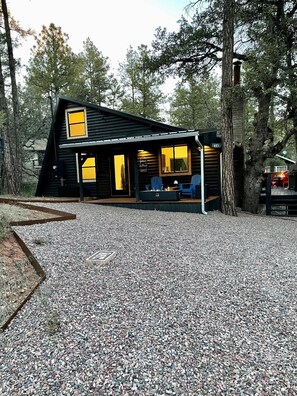 Exterior - "LUX MOD CABIN" In the Pines.  Pine, AZ (Pine)