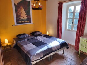 5 bedrooms, WiFi, bed sheets - La Magnanerie de Berguier (Laurac-en-Vivarais)