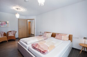 2 chambres, Wi-Fi gratuit, draps fournis