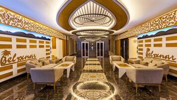 Sala de estar en el lobby