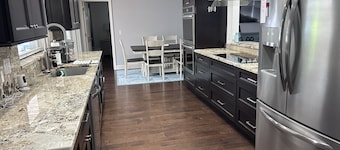 Room to rent for the week or the month!