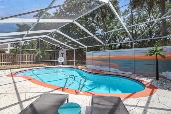 حمّام سباحة خارجي